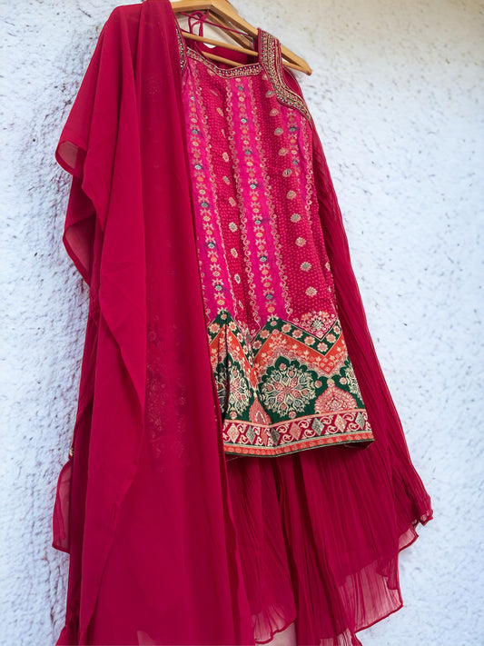 Banarasi Weave Pink Sharara Set